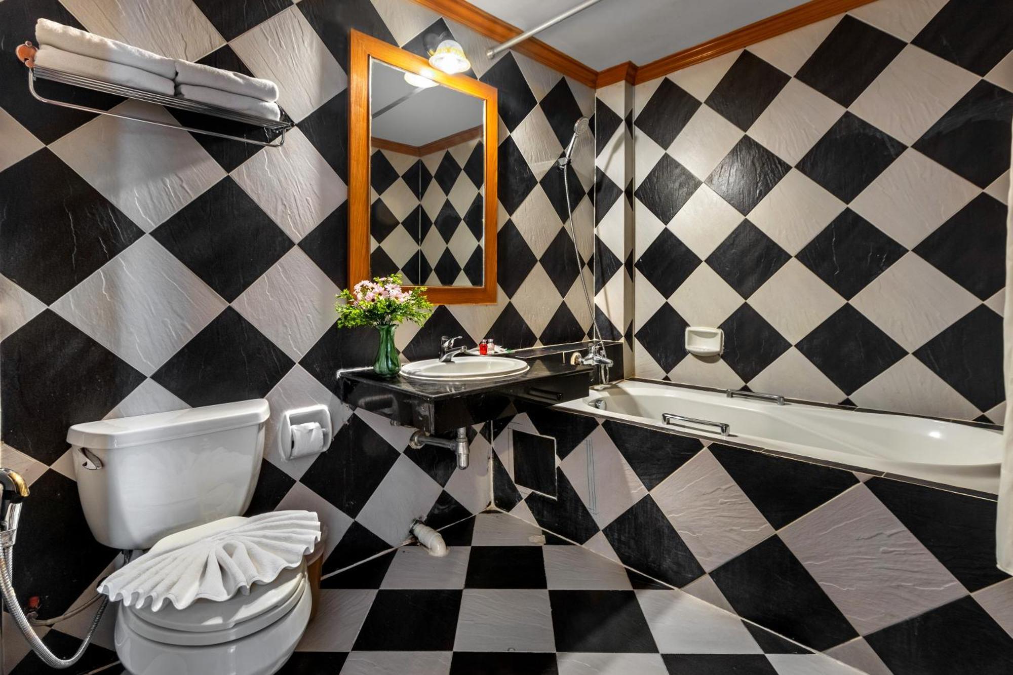 Jb Green Hotel Patong Dış mekan fotoğraf
